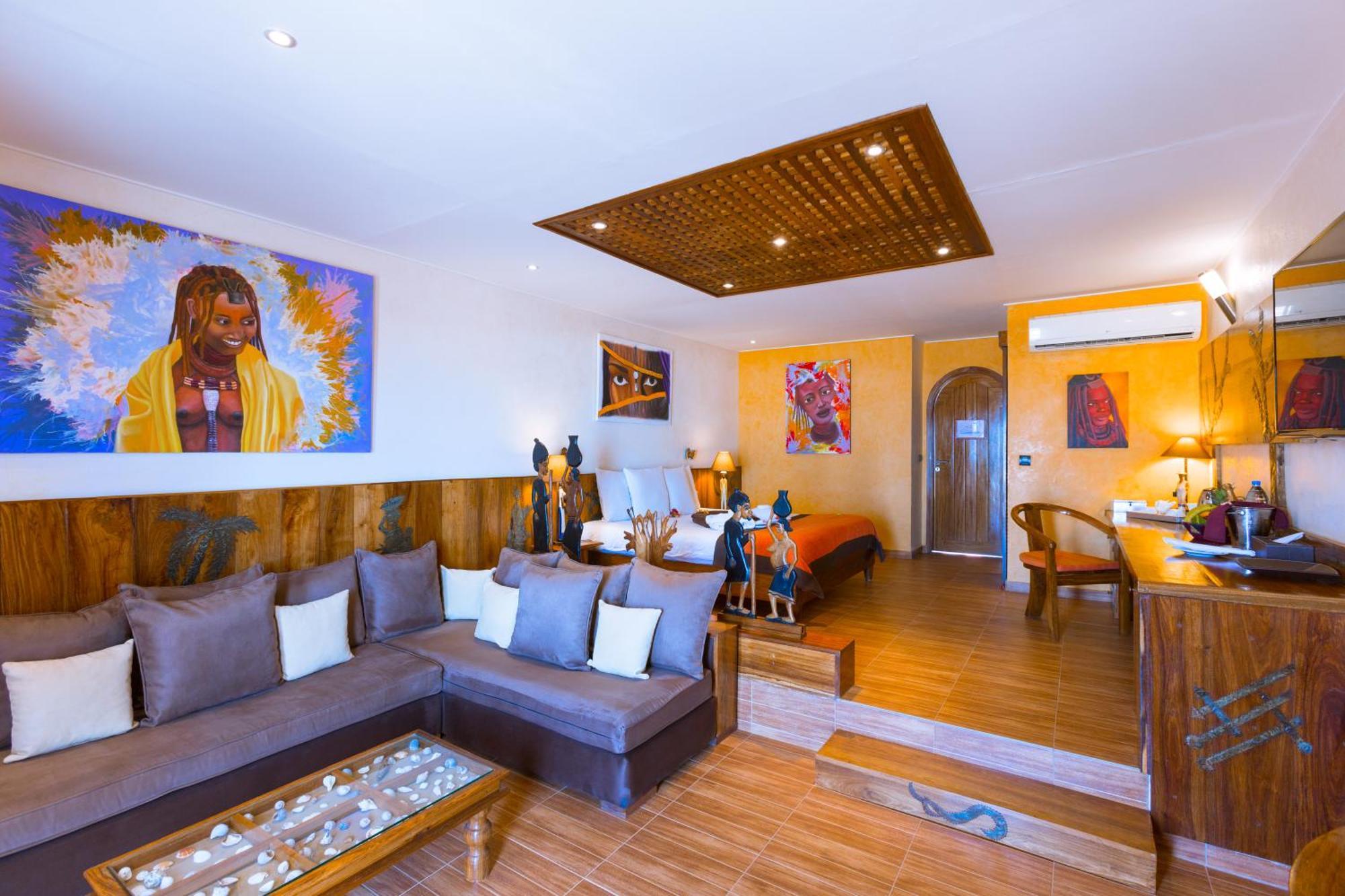 Royal Horizon Baobab Hotel โซโมน ภายนอก รูปภาพ