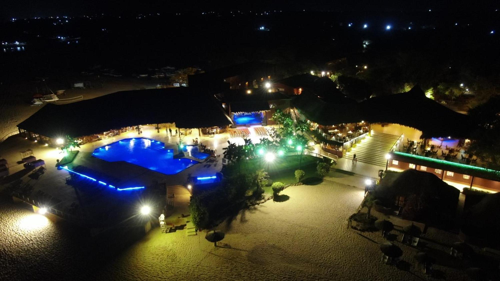 Royal Horizon Baobab Hotel โซโมน ภายนอก รูปภาพ