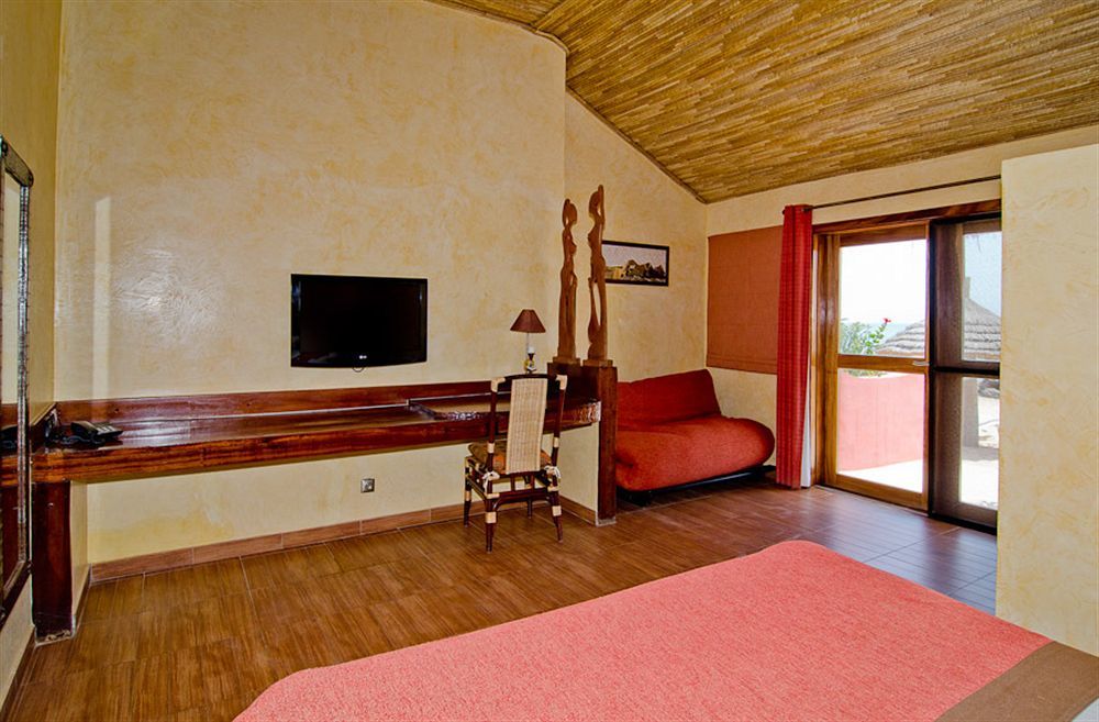 Royal Horizon Baobab Hotel โซโมน ภายนอก รูปภาพ